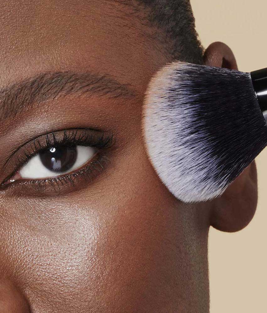 Cream & Powder Face Brush - Image 6